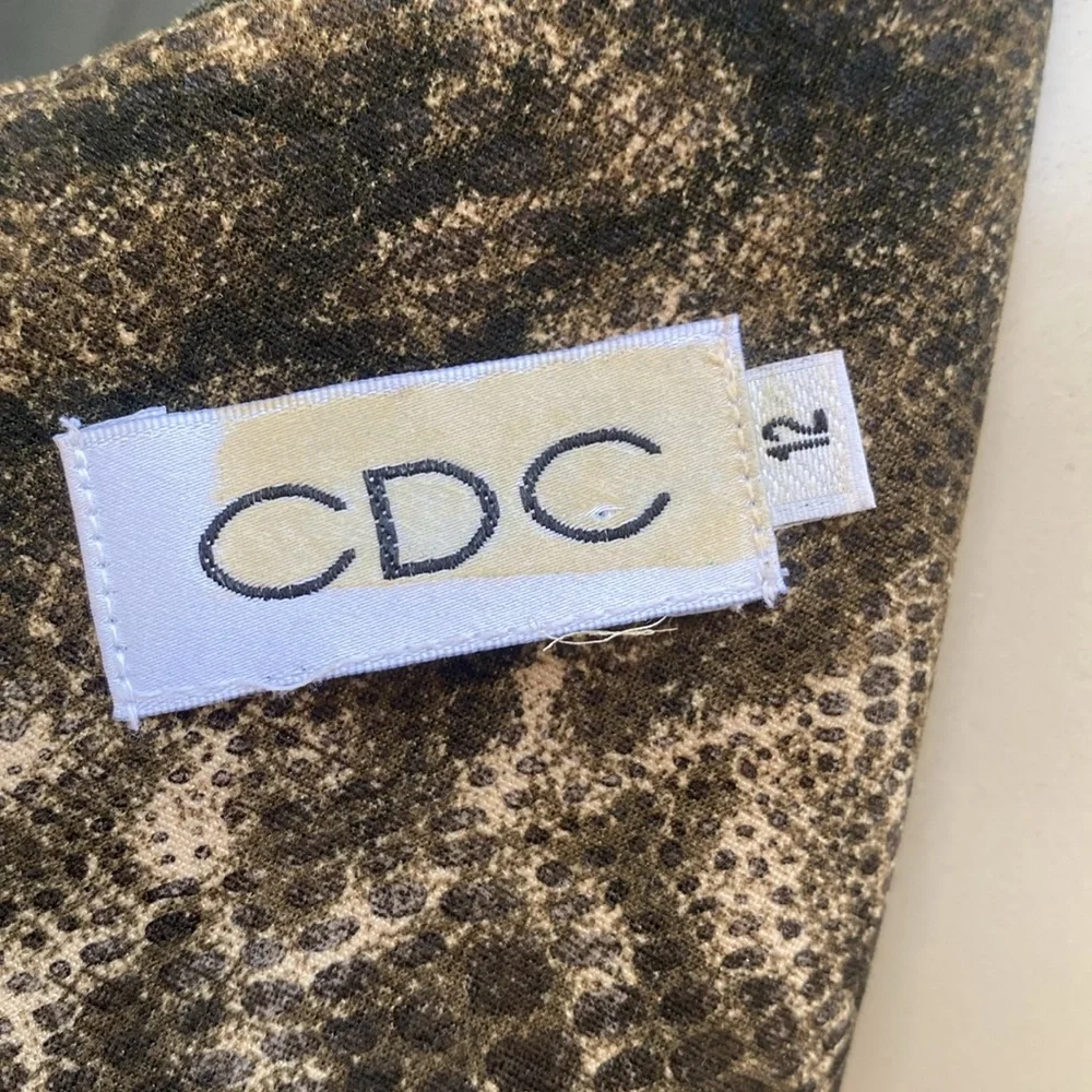 C D C Short Sleeve Dress - Picture 6 of 6